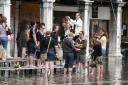 080926_markusplatz_unter_wasser3.JPG